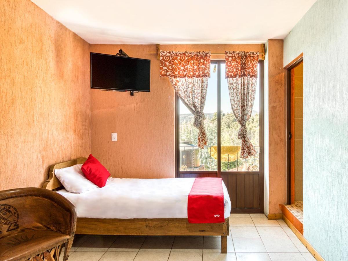 OYO Hotel Vista Markés Zacatlán Buitenkant foto